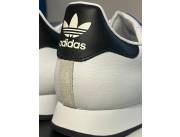 Lote de calzados Adidas para reventa