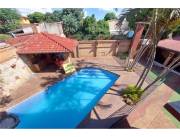 RESIDENCIA A LA VENTA EN LAMBARE