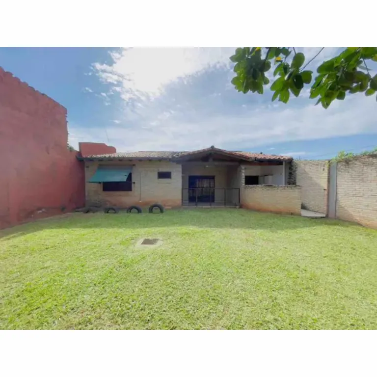 VENDO CASA-RESIDENCIA EN MARIANO ROQUE ALONSO! — foto 2
