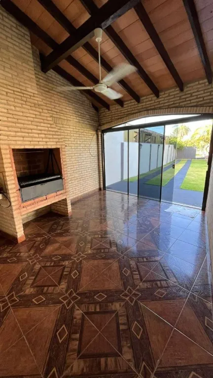 Hermosa casa a la venta, en el barrio Laurelty de Luque — foto 2