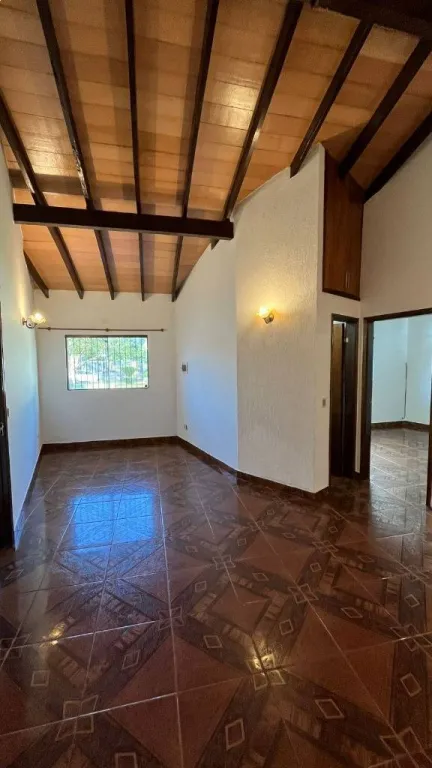 Hermosa casa a la venta, en el barrio Laurelty de Luque — foto 3