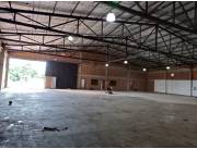 Deposito 900 m2 en Mariano Roque Alonso