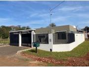 VENDO CASA EN ESQUINA EN EL BARRIO SAN JUAN DE CAMBYRETA: 2 habitaciones y 1 baño