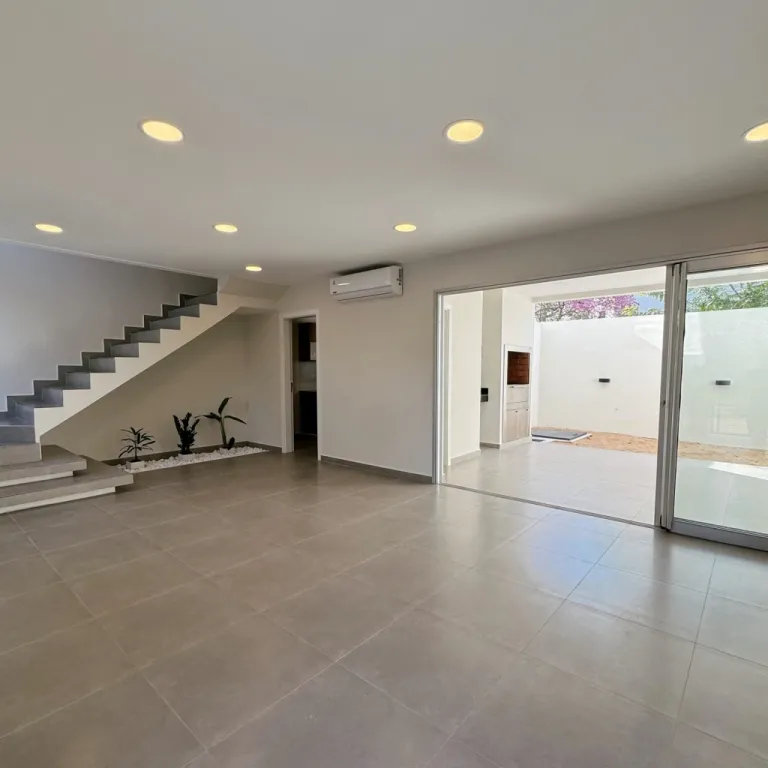 Vendo Duplex a Estrenar en Fernando de la Mora Zona Norte — foto 2