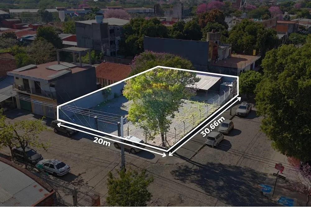 AMPLIO TERRENO (612m2) EN ESQUINA ZONA TERMINAL B°NAZARETH — foto 2