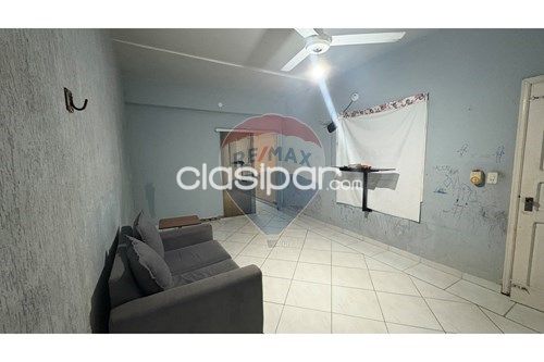Casas - Casa en Venta en Central Lambaré