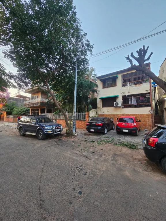 Vendo Edificio de 8 departamentos en Asuncion zona Club Guarani y Colegio Nacional de la C — foto 3