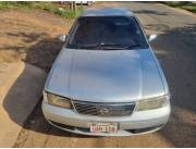 Nissan Sunny 2004 la