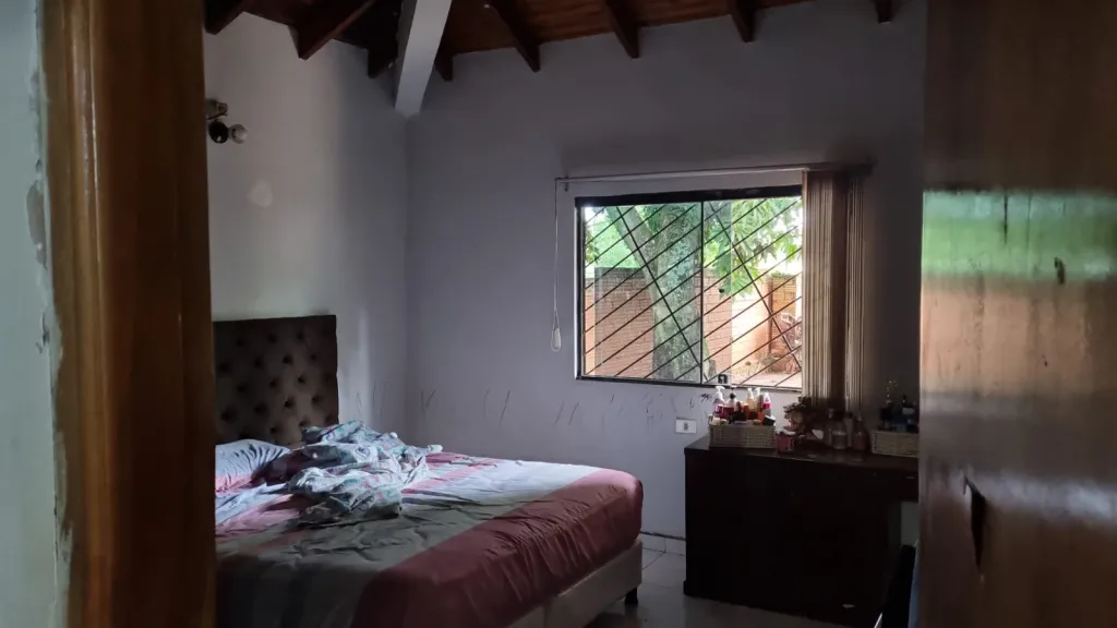 VENDO CASA EN BARRIO SAN JOSÉ CDE A 3 CUADRAS DE LA COMISARÍA — foto 2
