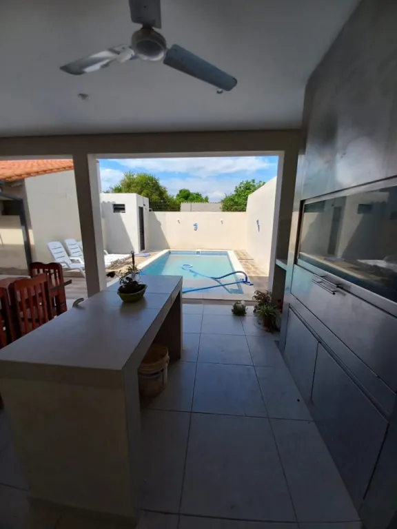 HERMOSA PROPIEDAD EN ÑEMBY PAI ÑU,CON QUINCHO,PISCINA Y 3 CHALET DE 2 HABITACIONES. — foto 2