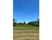 VENDO AMPLIO TERRENO DE 1680 m2 CON PRIVILEGIADA UBICACIÓN EN EL CARLOS FRANCO GOLF CLUB