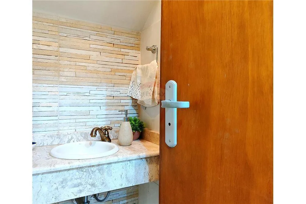 VENDO DUPLEX CON PISCINA FDO. ZONA NORTE — foto 2