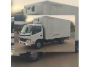 VENDO PRIORIZO CONTADO. O FINANCIO O RECIBO. Toyota Hino Dutro. Refrigerado p_5 mil kilos.