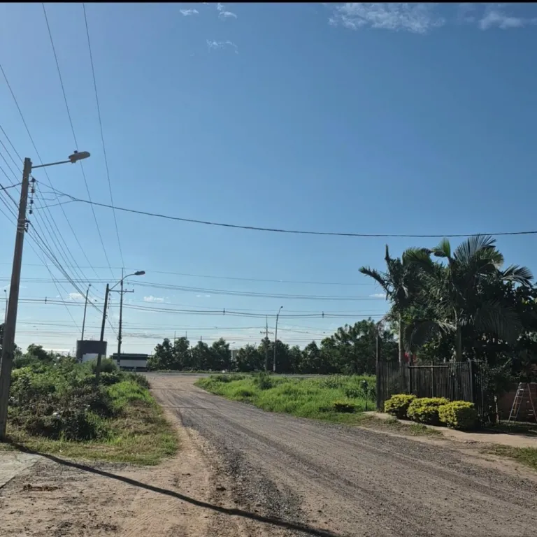 VENDO HERMOSO TERRENO COMERCIAL en Villa Hayes, Barrio Ciudad Nueva — foto 3