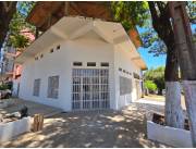Vendo salón comercial en esquina - Km4 Che la Reina