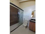 ALQUILO CASA EN LUQUE BARRIO LAURELTY