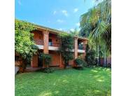 Vendo casa de 4 dormitorios en los laureles Asunción
