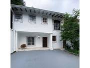 Vendo casa de 3 dormitorios en Ycua sati Asunción