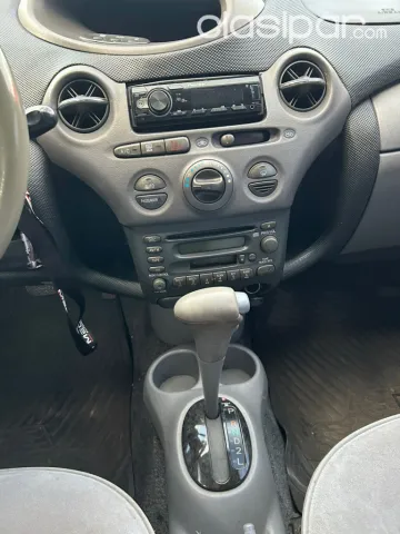 Toyota Vitz 2000 — foto 7