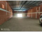 Alquilo deposito con showroom cod 5501