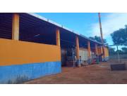 Local Estrategico - Inmueble Con 8 Galpones - Todo para su Industria o Pq Industrial