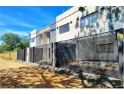 Dúplex-Venta-Las Misiones c/ Callejón, Loma Merlo, Luque, Central
