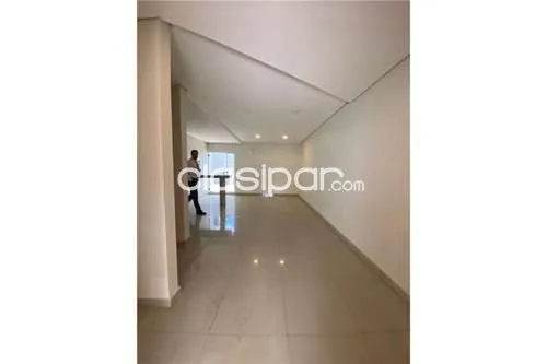 ALQUILO DUPLEX EN LUQUE — foto 3