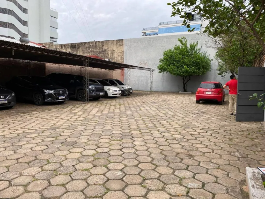 VENDO AMPLIO DEPÓSITO CON CÓMODOS ESPACIOS PARA OFICINAS EN BARRIO JARA, ZONA LA COSTA — фото 2