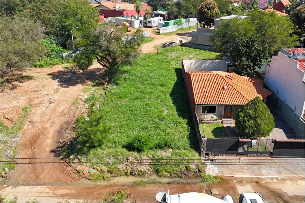 Terreno en venta en Fernando de la Mora Zona Norte en esquina. — фото 3