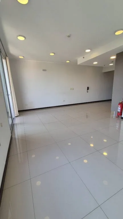 ALQUILO DPTO DE 2 HABITACIONES EN BARRIO HERRERA — photo 2