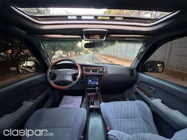 Toyota Hilux 1998 — foto 3