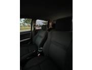 Toyota IST 1.5 full Negro
