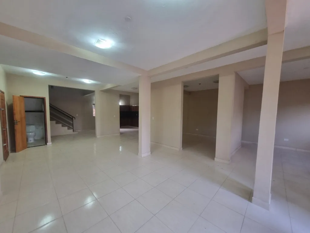 Vendo preciosa casa a estrenar en LUQUE — foto 3
