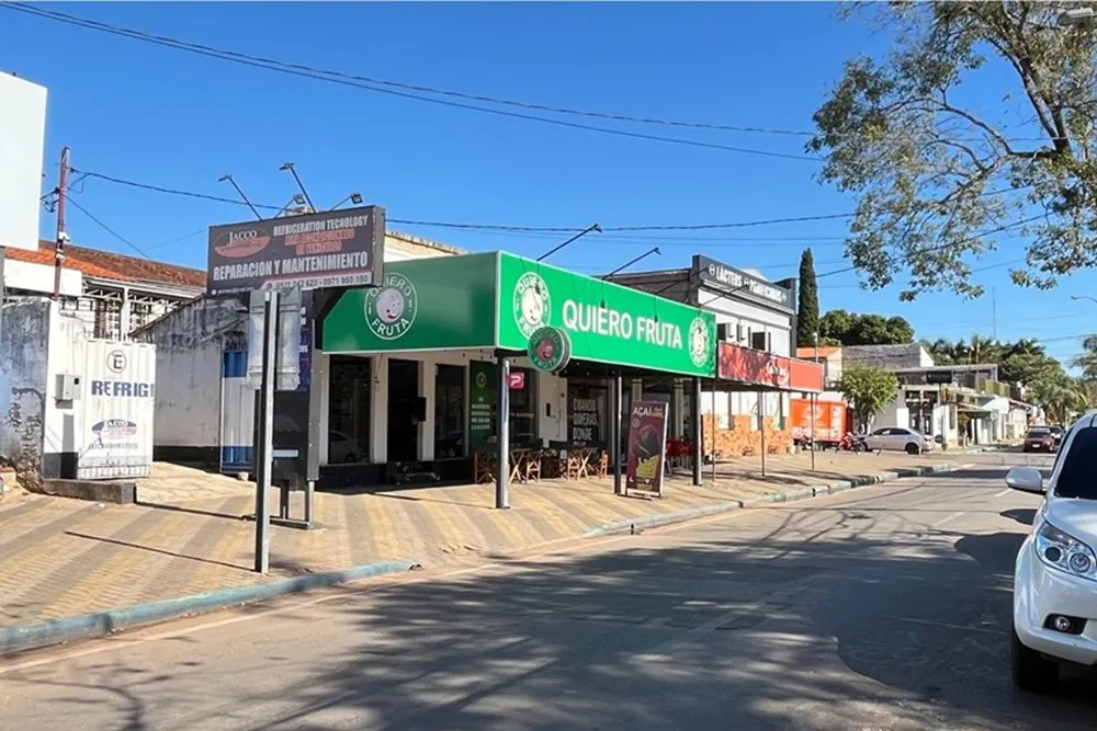 VENDO LOCAL COMERCIAL EN CAACUPE CENTRO — foto 3