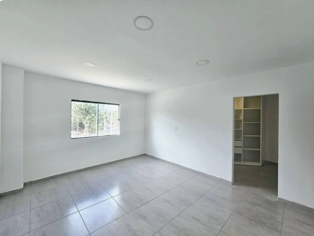 ALQUILO DUPLEX A ESTRENAR EN LAMBARÉ — foto 2