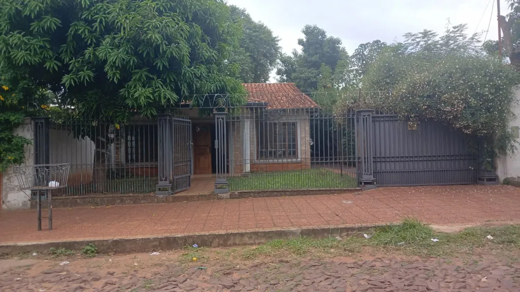 Vendo casa en Barrio Sol de América, Villa Elisa — foto 3