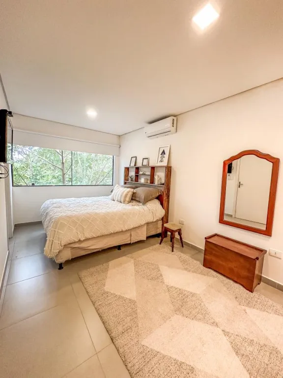VENDO DUPLEX EN LUQUE CUARTO BARRIO COD 5023 — foto 2