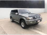 NISSAN PATROL AÑO 2006 MOTOR 3.0 DIÉSEL AUTOMÁTICO 4x4 TAPIZADO DE CUERO MANTENIMIENTO AL