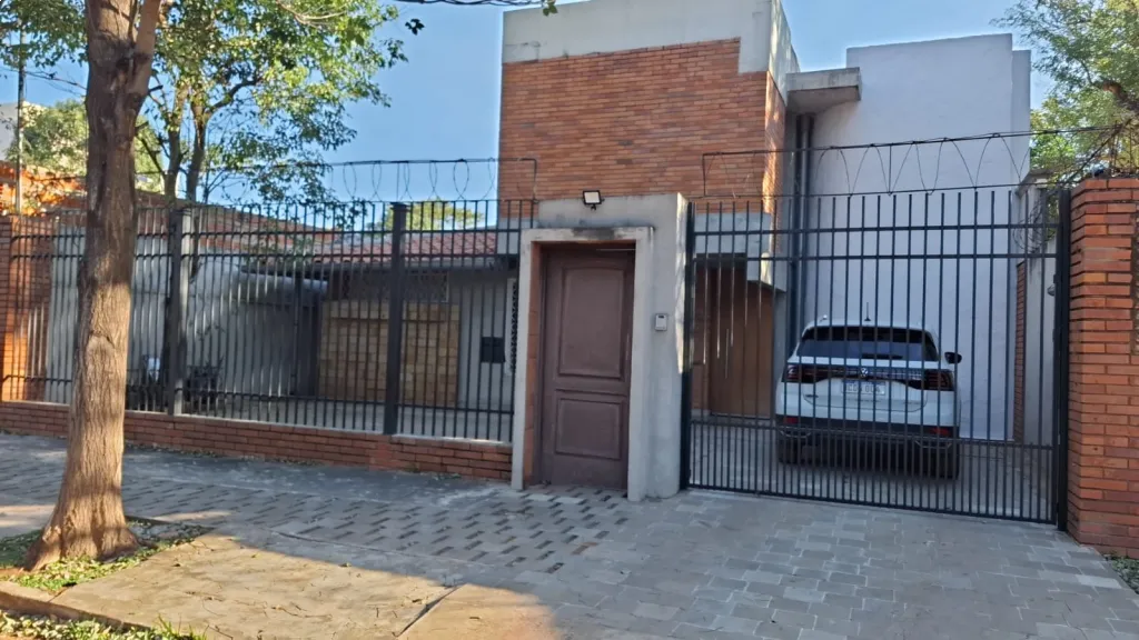 VENDO HERMOSA CASA EN ASUNCION! — foto 3