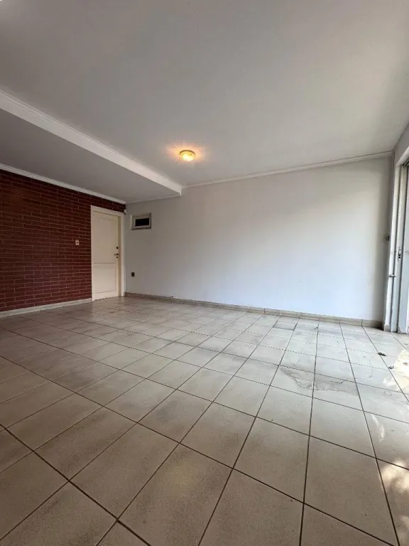 HERMOSA RESIDENCIA EN BARRIO MCAL. LÓPEZ, ASUNCIÓN — foto 3