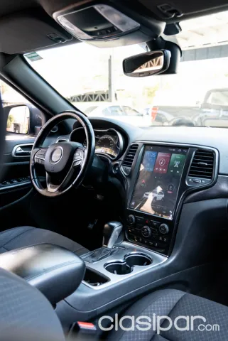 Jeep Grand Cherokee 2018 — foto 8