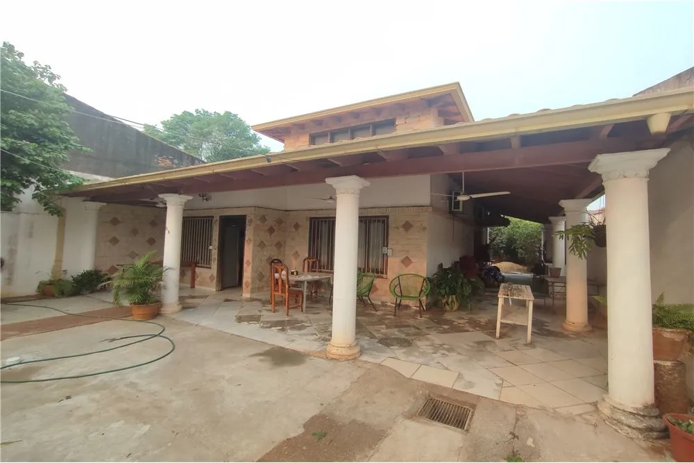 VENTA - CASA - LUQUE — foto 2