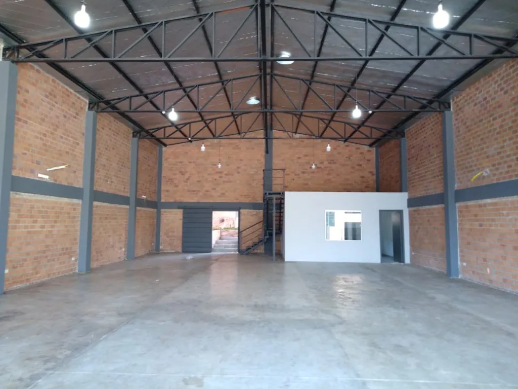 Alquilo salón comercial en Villa Elisa — photo 2