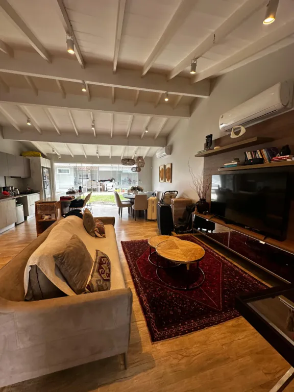 PROX. SANTA TERESA, GOETHE: DIVINA! EN PLANTA BAJA, 3 DORMITORIOS, JARDÍN, PISCINA. — foto 2