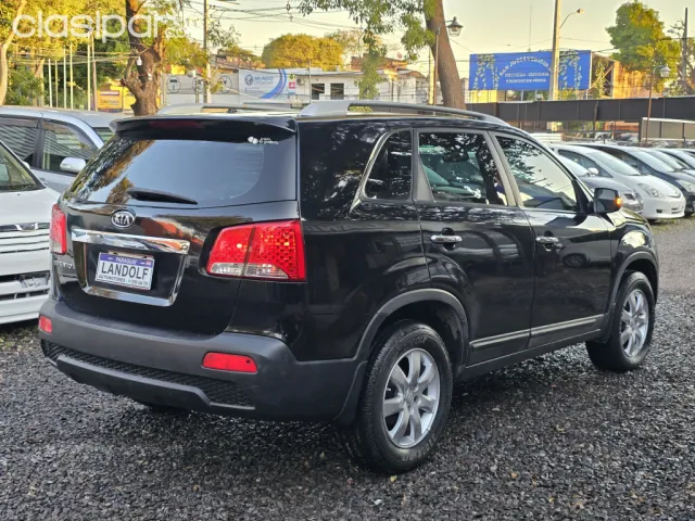 Kia Sorento 2010 — foto 6
