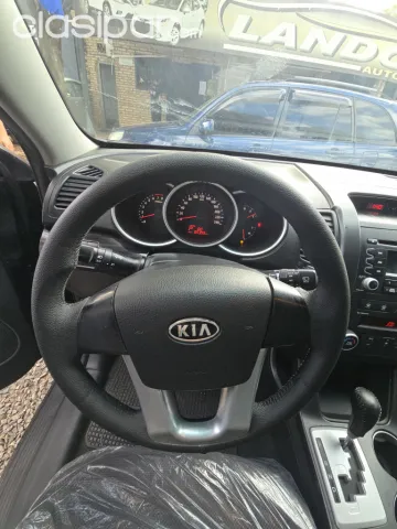 Kia Sorento 2010 — foto 8