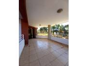 VENDO DPTO DE 2 DORMITORIOS , 2 COCHERAS, 230 M2, BO. LAS MERCEDES