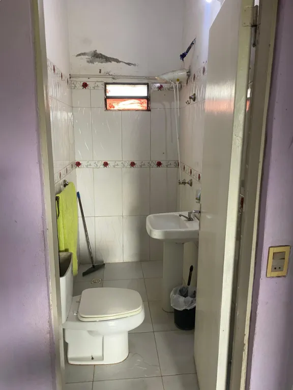 VENDO CASA EN OFERTA A UNA CUADRA ACCESO SUR — foto 3
