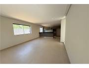 VENDO DÚPLEX EN LUQUE