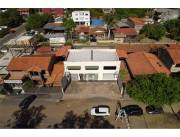 VENDO LOCAL COMERCIAL CON OFICINAS SOBRE MADAME LYNCH